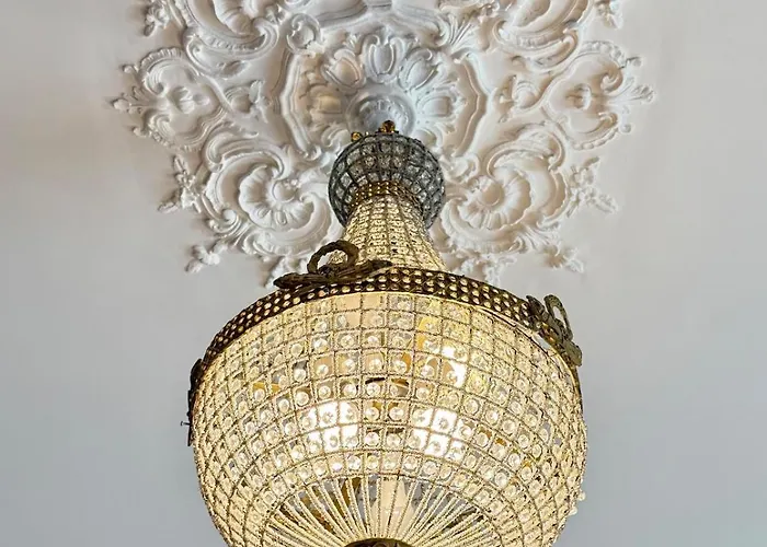 Palace Bernascon - Vue Montagne *