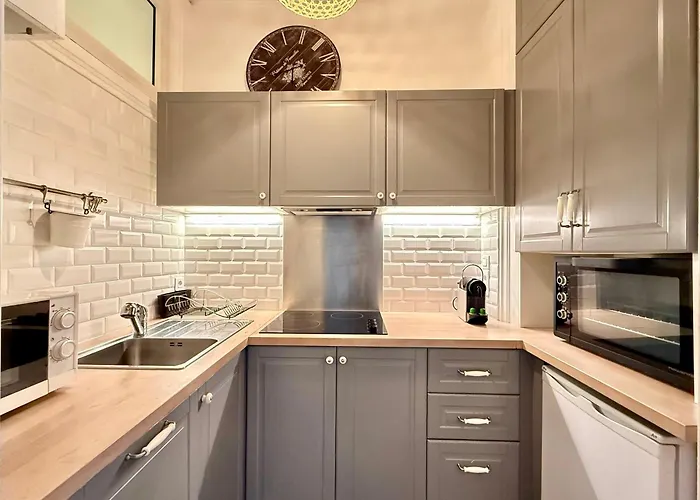 Palace Bernascon - Vue Montagne 아파트 엑스레뱅